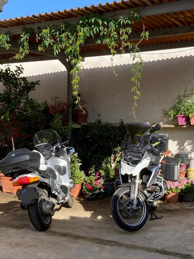 Agriturismo Amici Càbras Exterior foto